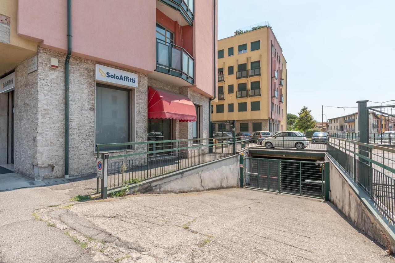 Appartamento Ospedale Civile 4 - F&L Apartment 布雷西亚 外观 照片