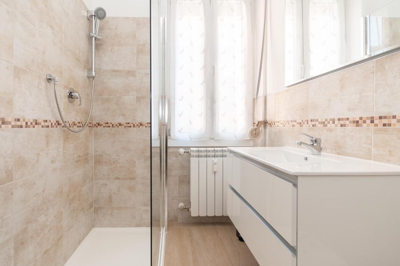 Appartamento Ospedale Civile 4 - F&L Apartment 布雷西亚 外观 照片